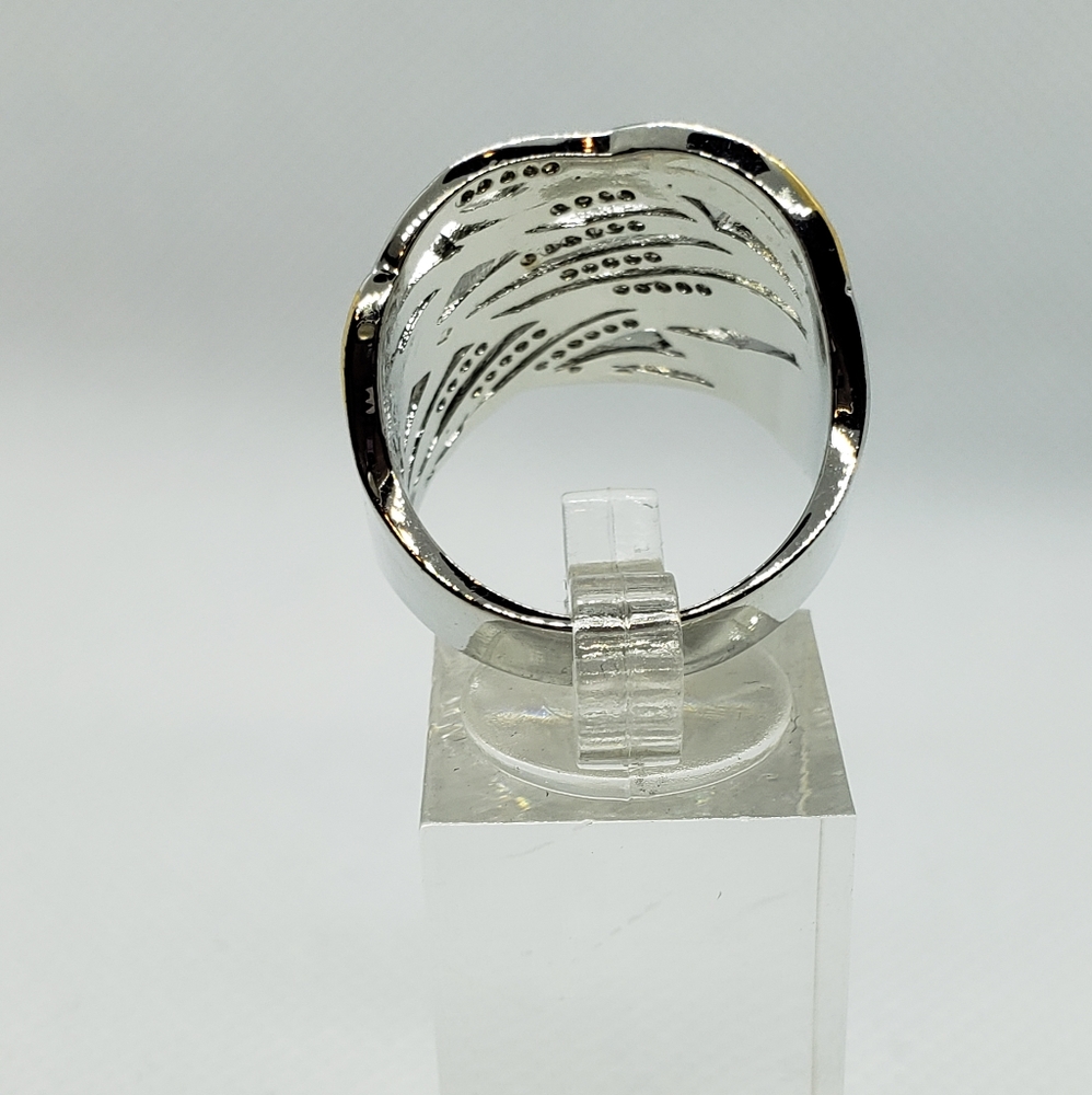 Sterling silver 925 glam ring. 2 tone .925 with Gold plating - Picture 4 of 13
